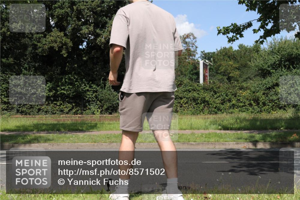 10.08.2025 - GEWOBA Citytriathlon Bremen Yannick Fuchs http://msf.ph/oto/8571502 10.08.2025 14:33:42 Radfahren 2, 25, 48, 65, 440, 514, 522 meine-sportfotos.de