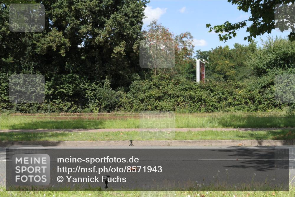 10.08.2025 - GEWOBA Citytriathlon Bremen Yannick Fuchs http://msf.ph/oto/8571943 10.08.2025 14:43:47 Radfahren 86, 109, 154, 163, 259, 325 meine-sportfotos.de