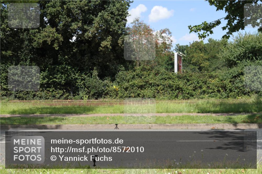 10.08.2025 - GEWOBA Citytriathlon Bremen Yannick Fuchs http://msf.ph/oto/8572010 10.08.2025 14:45:02 Radfahren 35, 198, 326, 336, 346, 453, 484, 497 meine-sportfotos.de
