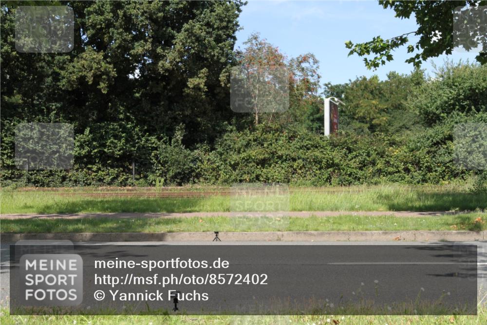 10.08.2025 - GEWOBA Citytriathlon Bremen Yannick Fuchs http://msf.ph/oto/8572402 10.08.2025 15:03:22 Radfahren  meine-sportfotos.de