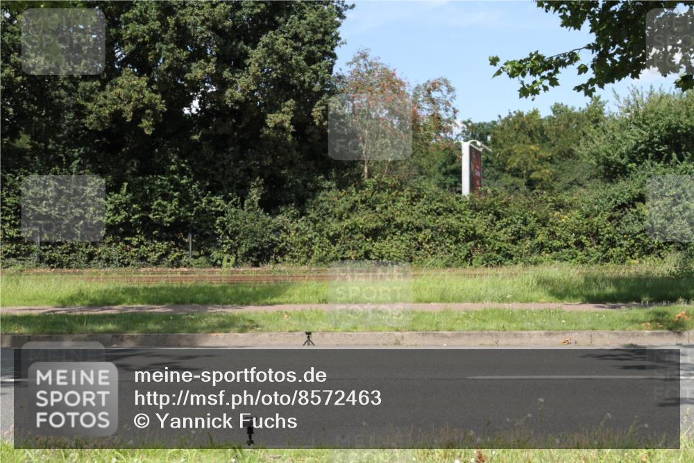 10.08.2025 - GEWOBA Citytriathlon Bremen Yannick Fuchs http://msf.ph/oto/8572463 10.08.2025 15:04:00 Radfahren  meine-sportfotos.de
