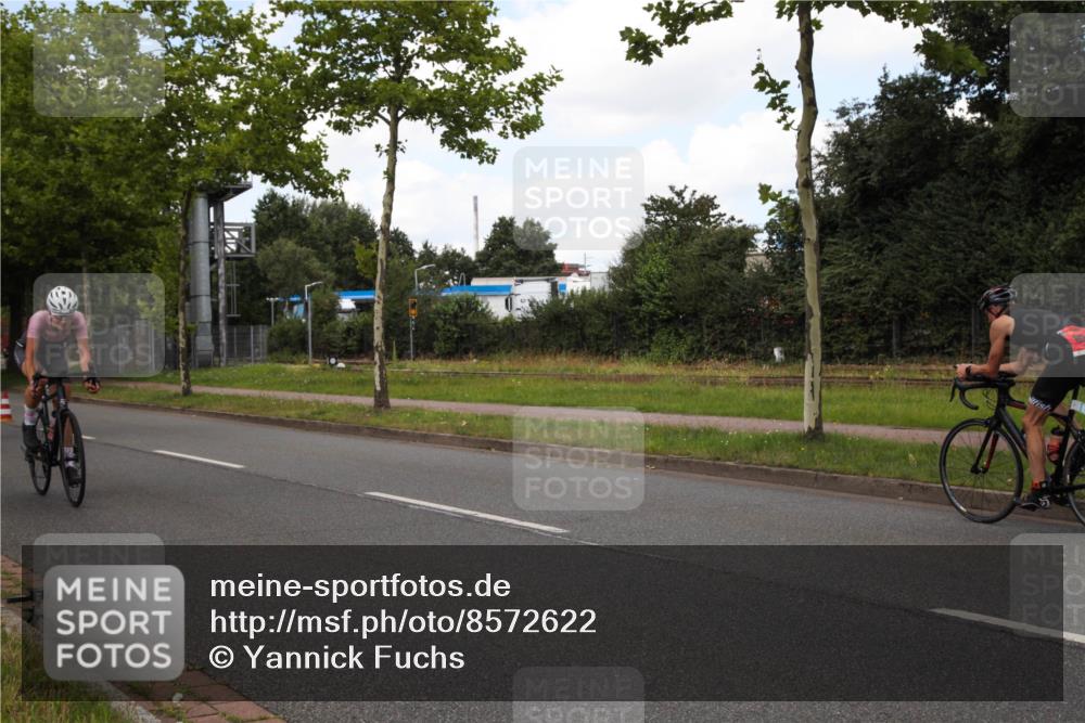 10.08.2025 - GEWOBA Citytriathlon Bremen Yannick Fuchs http://msf.ph/oto/8572622 10.08.2025 12:51:25 Radfahren 556, 667, 719, 768, 822, 912 meine-sportfotos.de