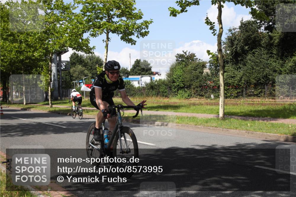 10.08.2025 - GEWOBA Citytriathlon Bremen Yannick Fuchs http://msf.ph/oto/8573995 10.08.2025 13:16:26 Radfahren 591, 632, 813, 869, 892 meine-sportfotos.de