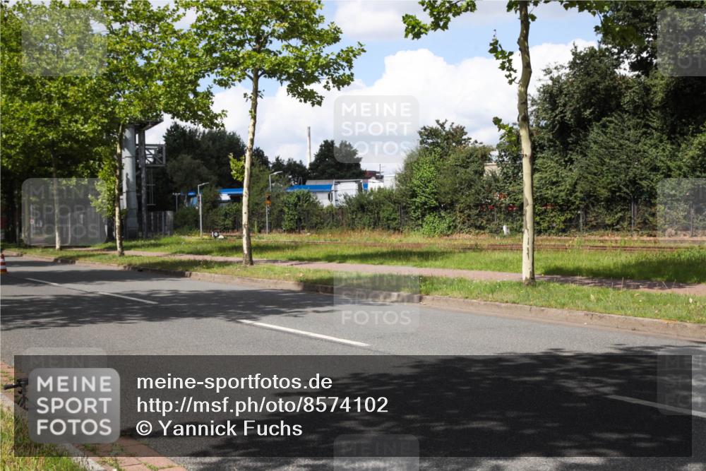 10.08.2025 - GEWOBA Citytriathlon Bremen Yannick Fuchs http://msf.ph/oto/8574102 10.08.2025 13:28:48 Radfahren  meine-sportfotos.de