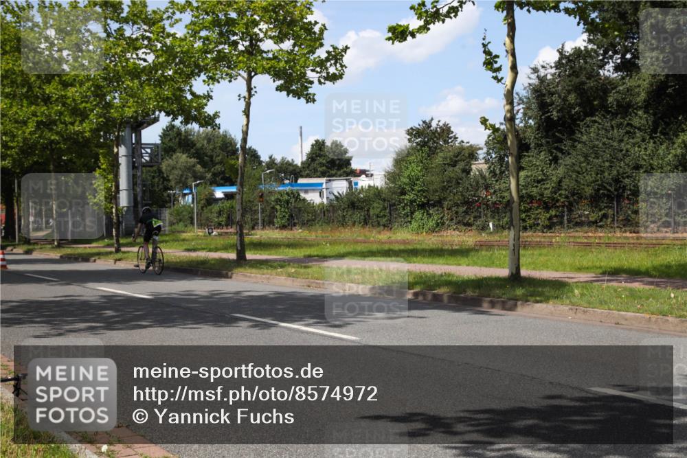 10.08.2025 - GEWOBA Citytriathlon Bremen Yannick Fuchs http://msf.ph/oto/8574972 10.08.2025 14:19:43 Radfahren 59, 84, 170, 174, 287 meine-sportfotos.de