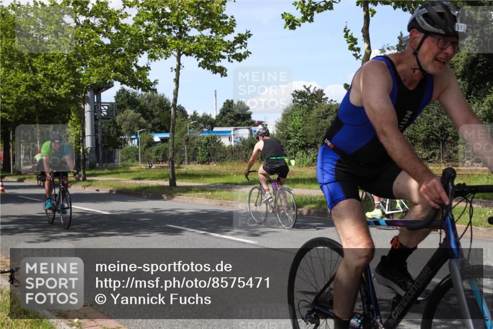10.08.2025 - GEWOBA Citytriathlon Bremen Yannick Fuchs http://msf.ph/oto/8575471 10.08.2025 14:26:07 Radfahren 181, 220, 231, 273, 278, 325, 331, 446 meine-sportfotos.de
