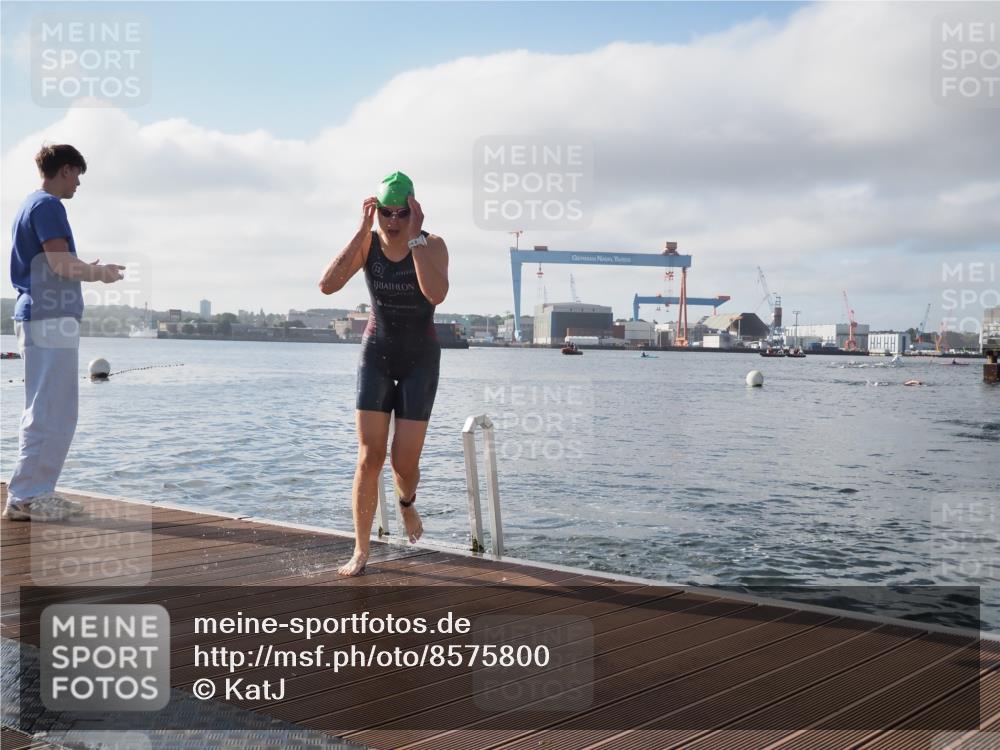 17.08.2025 - KN Förde Triathlon 2025 KatJ http://msf.ph/oto/8575800 17.08.2025 09:08:05 Schwimmen 106, 252, 106, 252 meine-sportfotos.de