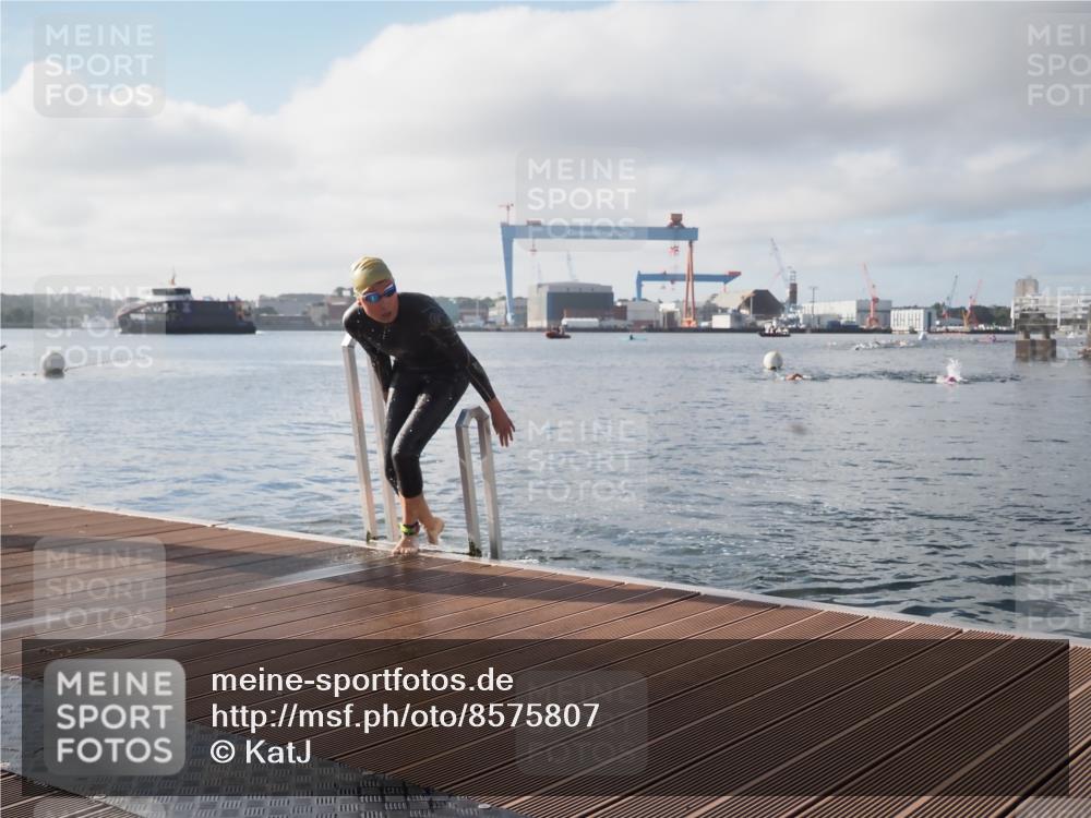 17.08.2025 - KN Förde Triathlon 2025 KatJ http://msf.ph/oto/8575807 17.08.2025 09:08:20 Schwimmen 115, 115 meine-sportfotos.de