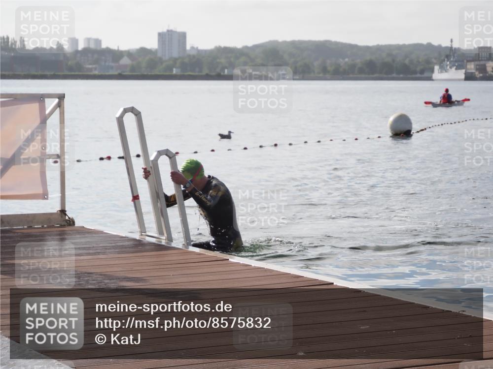 17.08.2025 - KN Förde Triathlon 2025 KatJ http://msf.ph/oto/8575832 17.08.2025 09:09:47 Schwimmen 108, 108 meine-sportfotos.de