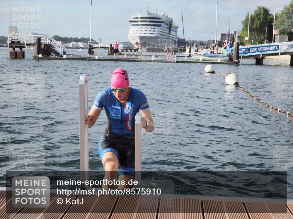 17.08.2025 - KN Förde Triathlon 2025 KatJ http://msf.ph/oto/8575910 17.08.2025 09:10:16 Schwimmen 109, 114, 119, 120, 102, 109, 114, 119, 120 meine-sportfotos.de
