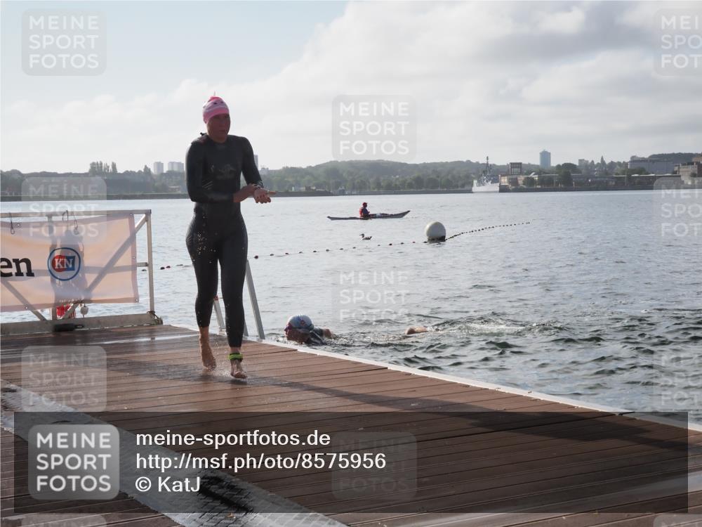 17.08.2025 - KN Förde Triathlon 2025 KatJ http://msf.ph/oto/8575956 17.08.2025 09:10:23 Schwimmen 105, 109, 114, 119, 253, 105, 109, 114, 119, 120, 253 meine-sportfotos.de