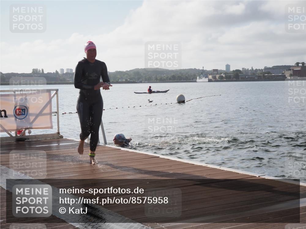 17.08.2025 - KN Förde Triathlon 2025 KatJ http://msf.ph/oto/8575958 17.08.2025 09:10:23 Schwimmen 105, 109, 114, 119, 253, 105, 109, 114, 119, 120, 253 meine-sportfotos.de
