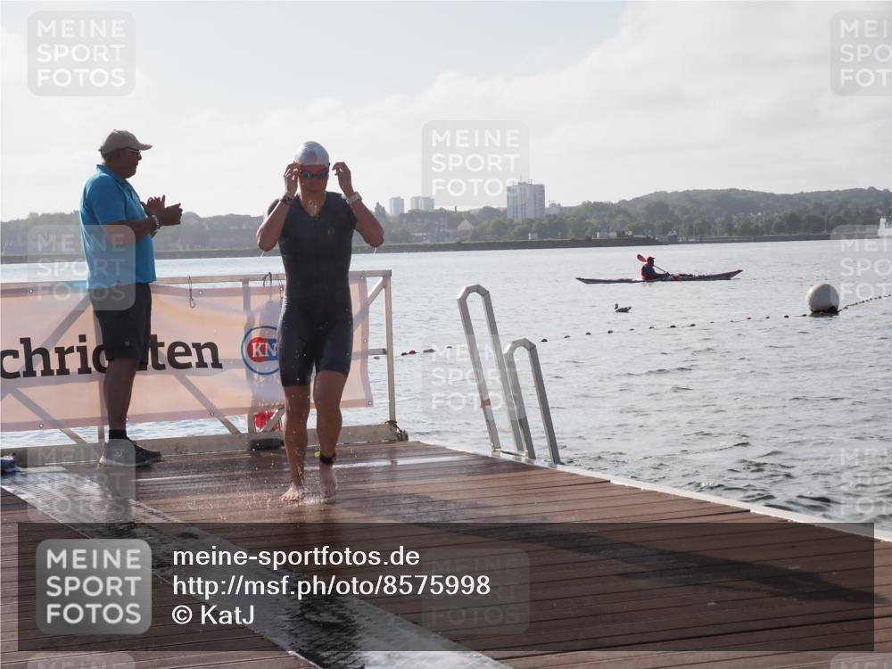17.08.2025 - KN Förde Triathlon 2025 KatJ http://msf.ph/oto/8575998 17.08.2025 09:10:28 Schwimmen 105, 114, 253, 105, 109, 114, 119, 253 meine-sportfotos.de