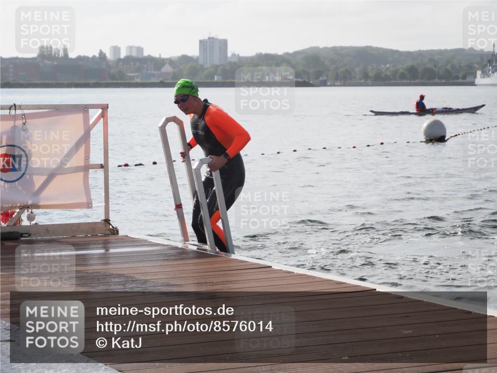 17.08.2025 - KN Förde Triathlon 2025 KatJ http://msf.ph/oto/8576014 17.08.2025 09:10:37 Schwimmen 113, 121, 253, 105, 113, 121, 253 meine-sportfotos.de