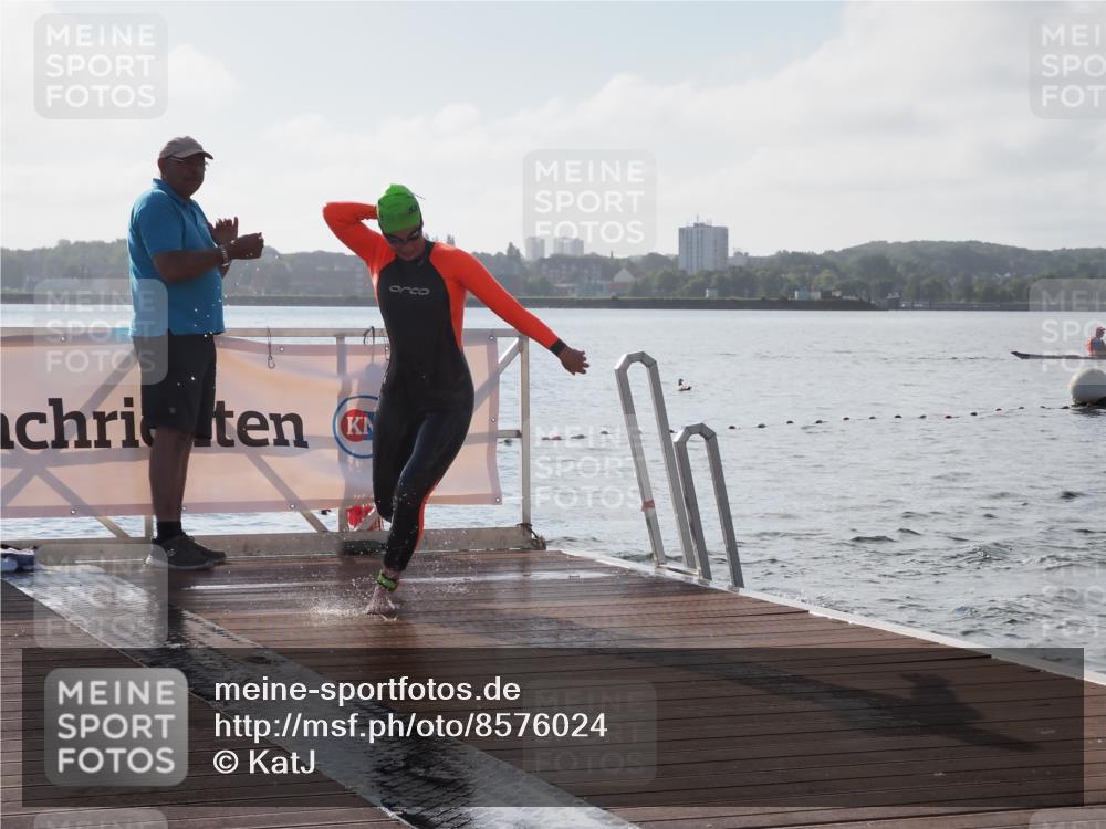 17.08.2025 - KN Förde Triathlon 2025 KatJ http://msf.ph/oto/8576024 17.08.2025 09:10:38 Schwimmen 113, 121, 105, 113, 121, 253 meine-sportfotos.de