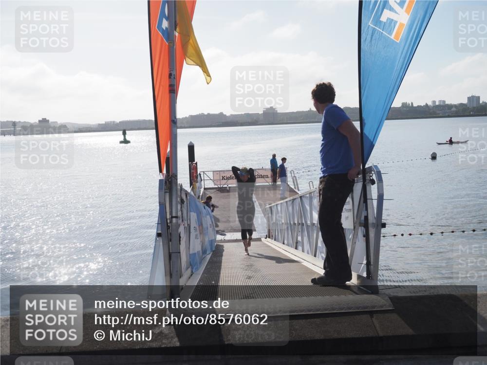 17.08.2025 - KN Förde Triathlon 2025 MichiJ http://msf.ph/oto/8576062 17.08.2025 09:08:25 Schwimmen 115, 115 meine-sportfotos.de