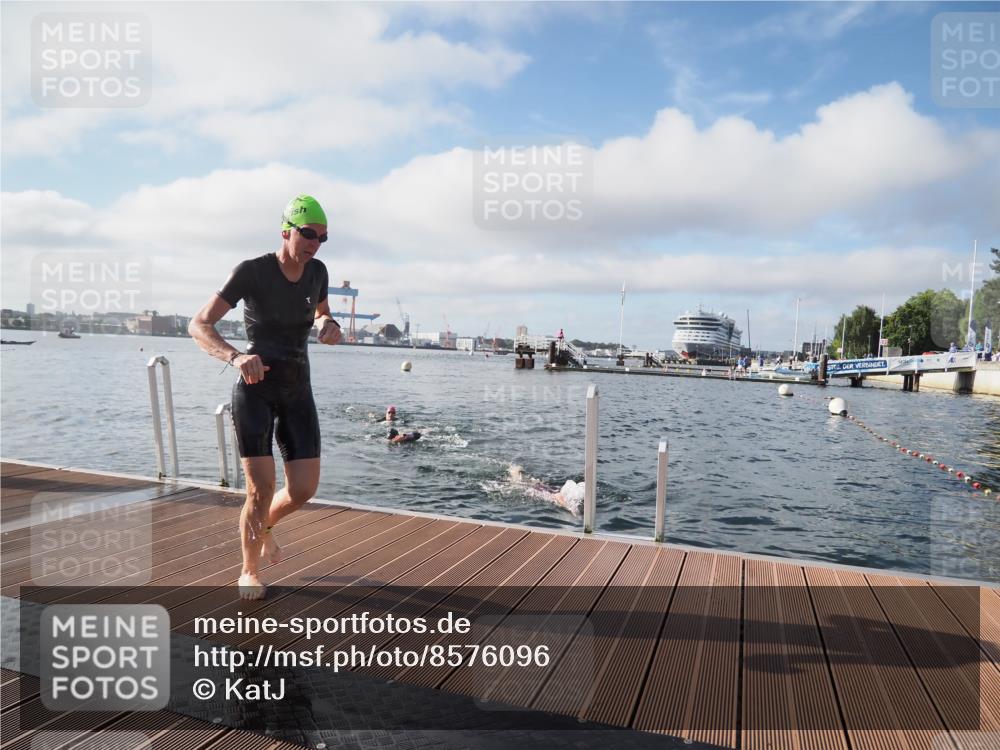 17.08.2025 - KN Förde Triathlon 2025 KatJ http://msf.ph/oto/8576096 17.08.2025 09:11:10 Schwimmen 116, 117, 116, 117 meine-sportfotos.de