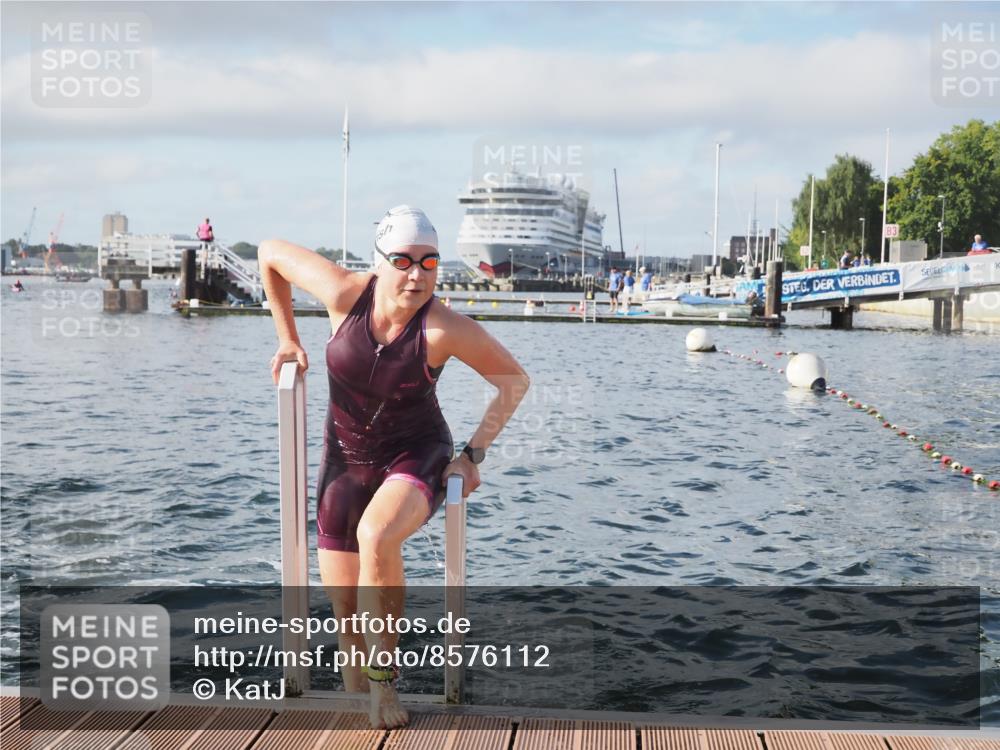 17.08.2025 - KN Förde Triathlon 2025 KatJ http://msf.ph/oto/8576112 17.08.2025 09:11:15 Schwimmen 116, 117, 125, 157, 116, 117, 157 meine-sportfotos.de