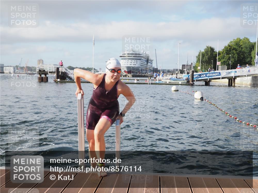 17.08.2025 - KN Förde Triathlon 2025 KatJ http://msf.ph/oto/8576114 17.08.2025 09:11:15 Schwimmen 116, 117, 125, 157, 116, 117, 157 meine-sportfotos.de