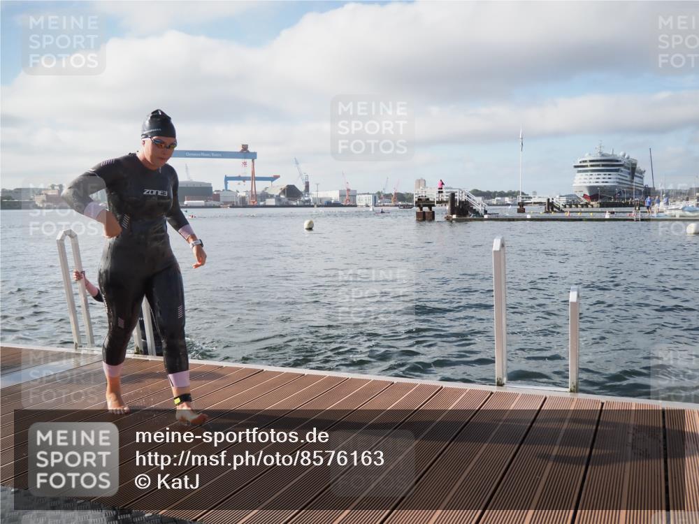 17.08.2025 - KN Förde Triathlon 2025 KatJ http://msf.ph/oto/8576163 17.08.2025 09:11:20 Schwimmen 116, 125, 157, 116, 117, 125, 157 meine-sportfotos.de