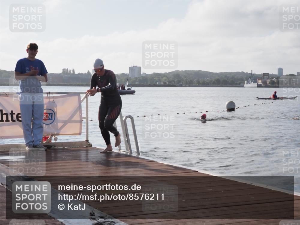 17.08.2025 - KN Förde Triathlon 2025 KatJ http://msf.ph/oto/8576211 17.08.2025 09:12:18 Schwimmen 127, 127 meine-sportfotos.de