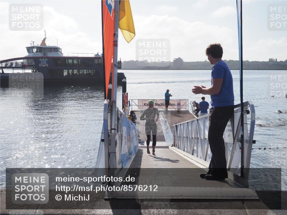 17.08.2025 - KN Förde Triathlon 2025 MichiJ http://msf.ph/oto/8576212 17.08.2025 09:09:56 Schwimmen 108, 102, 108, 110 meine-sportfotos.de