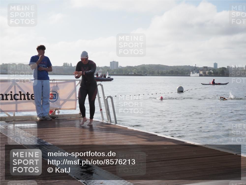 17.08.2025 - KN Förde Triathlon 2025 KatJ http://msf.ph/oto/8576213 17.08.2025 09:12:19 Schwimmen 127, 127 meine-sportfotos.de