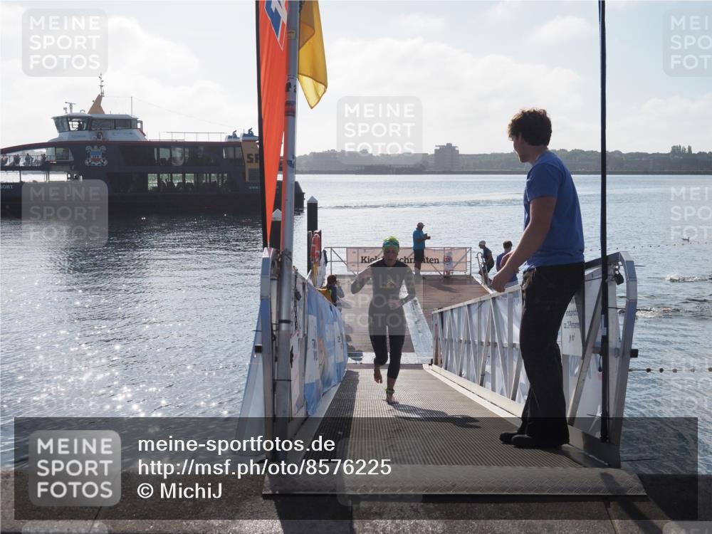 17.08.2025 - KN Förde Triathlon 2025 MichiJ http://msf.ph/oto/8576225 17.08.2025 09:09:56 Schwimmen 108, 102, 108, 110 meine-sportfotos.de