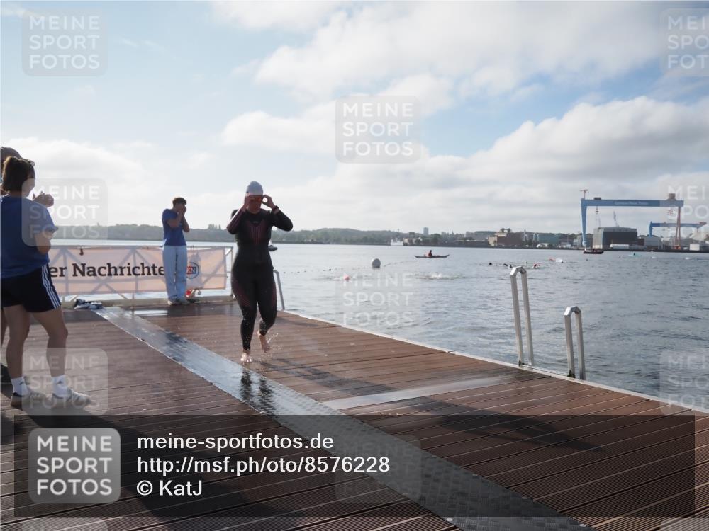 17.08.2025 - KN Förde Triathlon 2025 KatJ http://msf.ph/oto/8576228 17.08.2025 09:12:21 Schwimmen 127, 127 meine-sportfotos.de