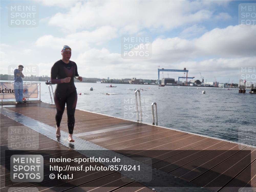 17.08.2025 - KN Förde Triathlon 2025 KatJ http://msf.ph/oto/8576241 17.08.2025 09:12:22 Schwimmen 127, 127 meine-sportfotos.de