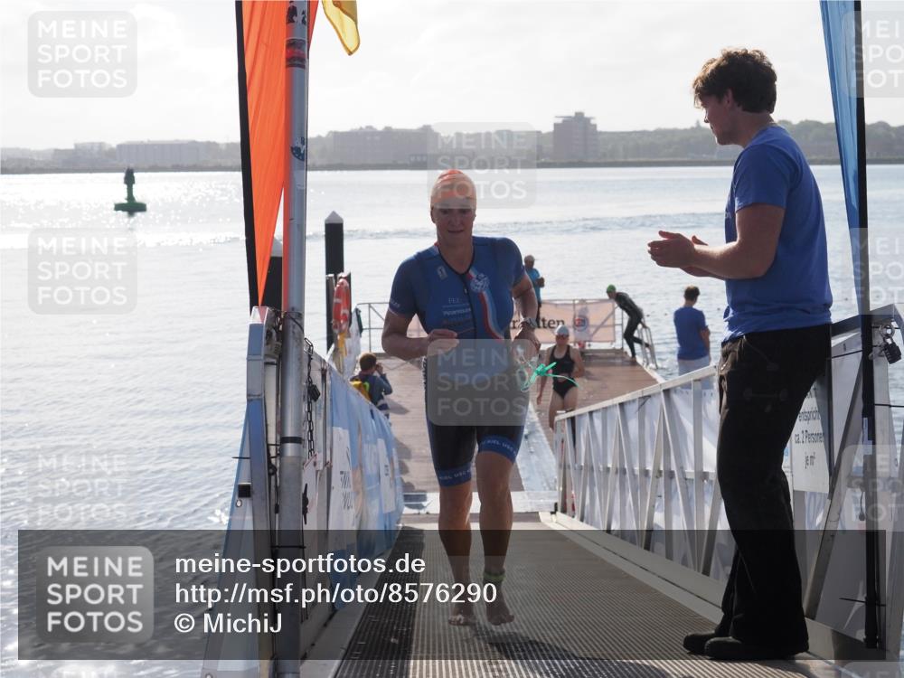 17.08.2025 - KN Förde Triathlon 2025 MichiJ http://msf.ph/oto/8576290 17.08.2025 09:10:08 Schwimmen 108, 110, 102, 109, 110, 120 meine-sportfotos.de