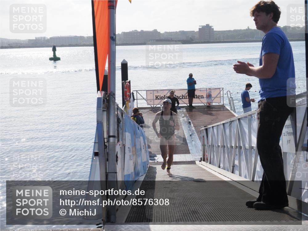 17.08.2025 - KN Förde Triathlon 2025 MichiJ http://msf.ph/oto/8576308 17.08.2025 09:10:12 Schwimmen 102, 110, 102, 109, 119, 120 meine-sportfotos.de