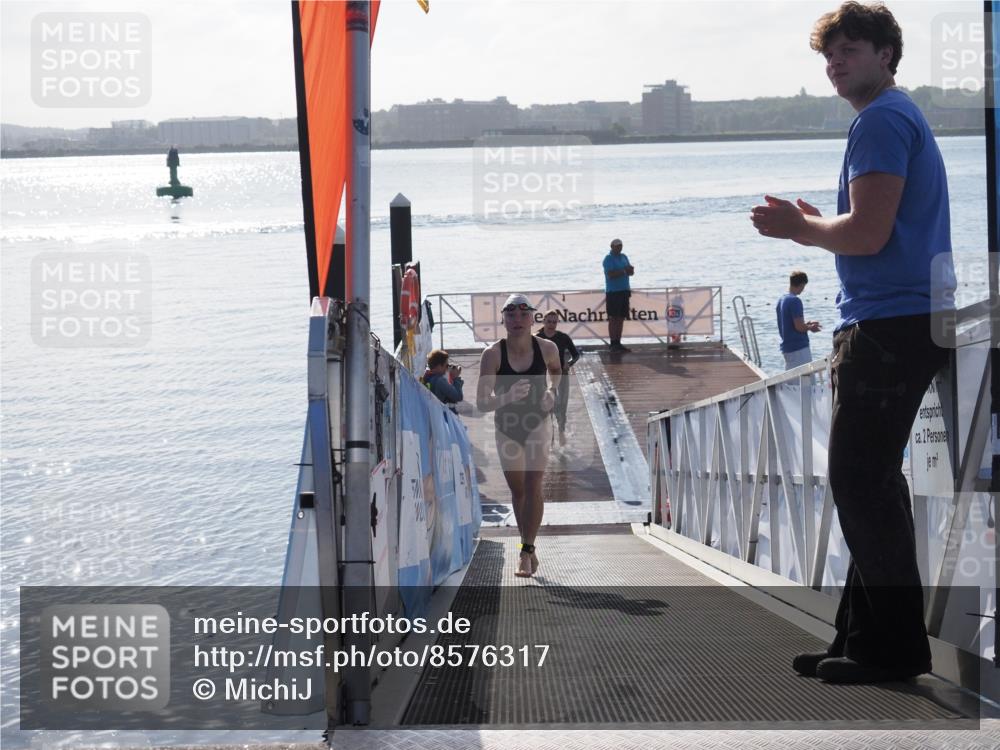 17.08.2025 - KN Förde Triathlon 2025 MichiJ http://msf.ph/oto/8576317 17.08.2025 09:10:12 Schwimmen 102, 110, 102, 109, 119, 120 meine-sportfotos.de