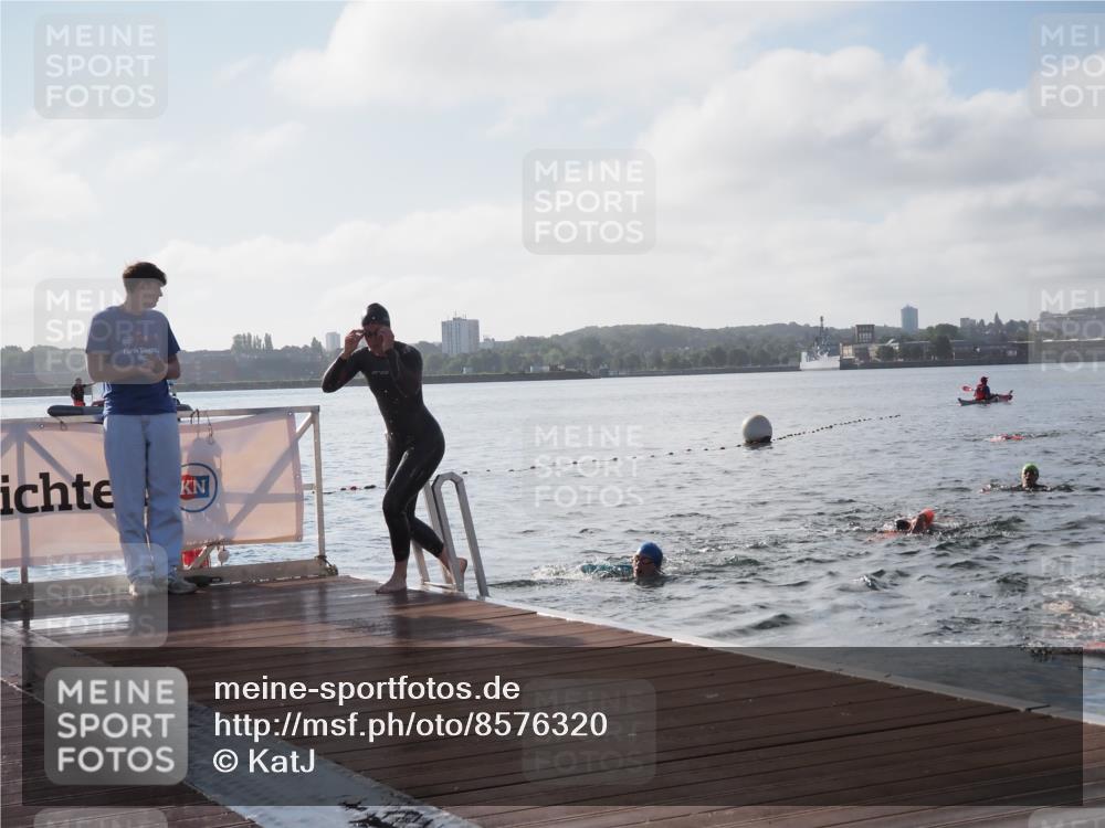 17.08.2025 - KN Förde Triathlon 2025 KatJ http://msf.ph/oto/8576320 17.08.2025 09:13:02 Schwimmen 126, 126 meine-sportfotos.de