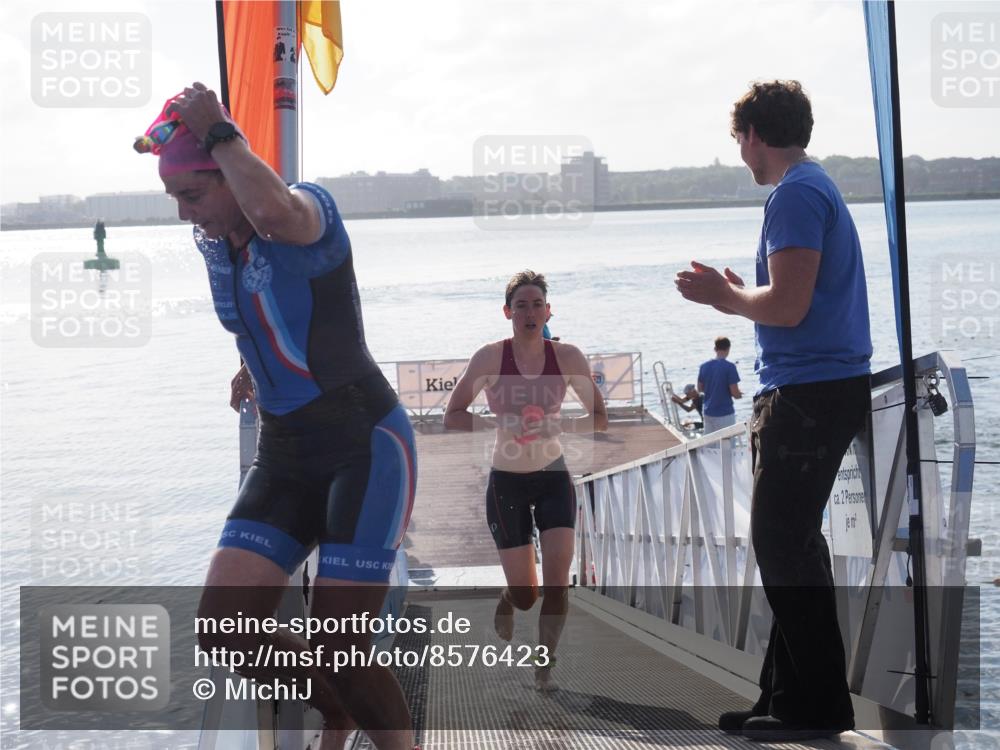 17.08.2025 - KN Förde Triathlon 2025 MichiJ http://msf.ph/oto/8576423 17.08.2025 09:10:25 Schwimmen 109, 119, 120, 105, 114, 119, 253 meine-sportfotos.de