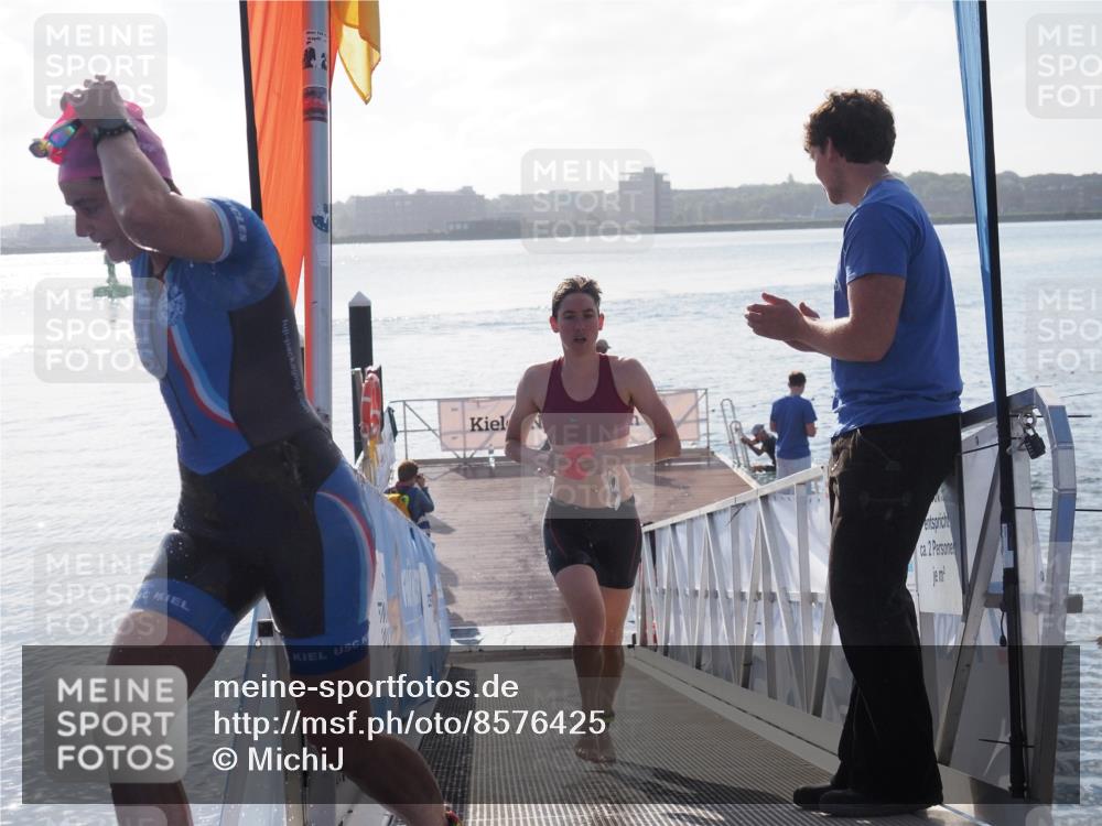 17.08.2025 - KN Förde Triathlon 2025 MichiJ http://msf.ph/oto/8576425 17.08.2025 09:10:25 Schwimmen 109, 119, 120, 105, 114, 119, 253 meine-sportfotos.de