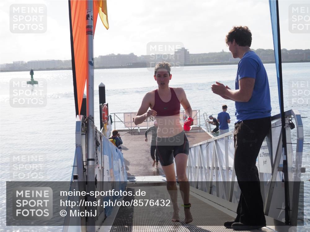 17.08.2025 - KN Förde Triathlon 2025 MichiJ http://msf.ph/oto/8576432 17.08.2025 09:10:25 Schwimmen 109, 119, 120, 105, 114, 119, 253 meine-sportfotos.de