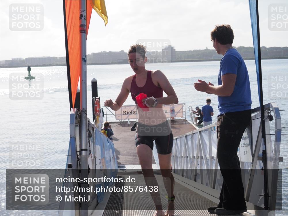 17.08.2025 - KN Förde Triathlon 2025 MichiJ http://msf.ph/oto/8576438 17.08.2025 09:10:25 Schwimmen 109, 119, 120, 105, 114, 119, 253 meine-sportfotos.de