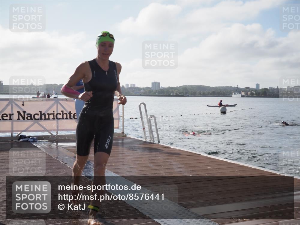 17.08.2025 - KN Förde Triathlon 2025 KatJ http://msf.ph/oto/8576441 17.08.2025 09:13:24 Schwimmen 135, 148, 198, 122, 130, 135, 148, 198 meine-sportfotos.de