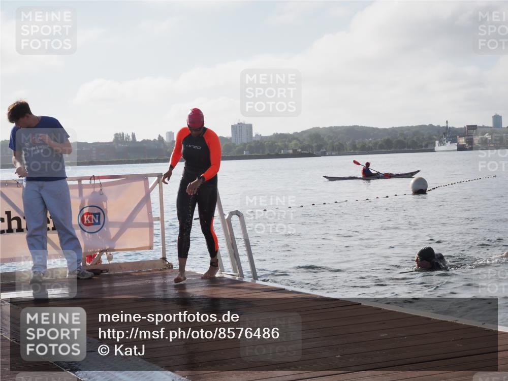 17.08.2025 - KN Förde Triathlon 2025 KatJ http://msf.ph/oto/8576486 17.08.2025 09:13:35 Schwimmen 138, 148, 151, 135, 138, 148, 198 meine-sportfotos.de