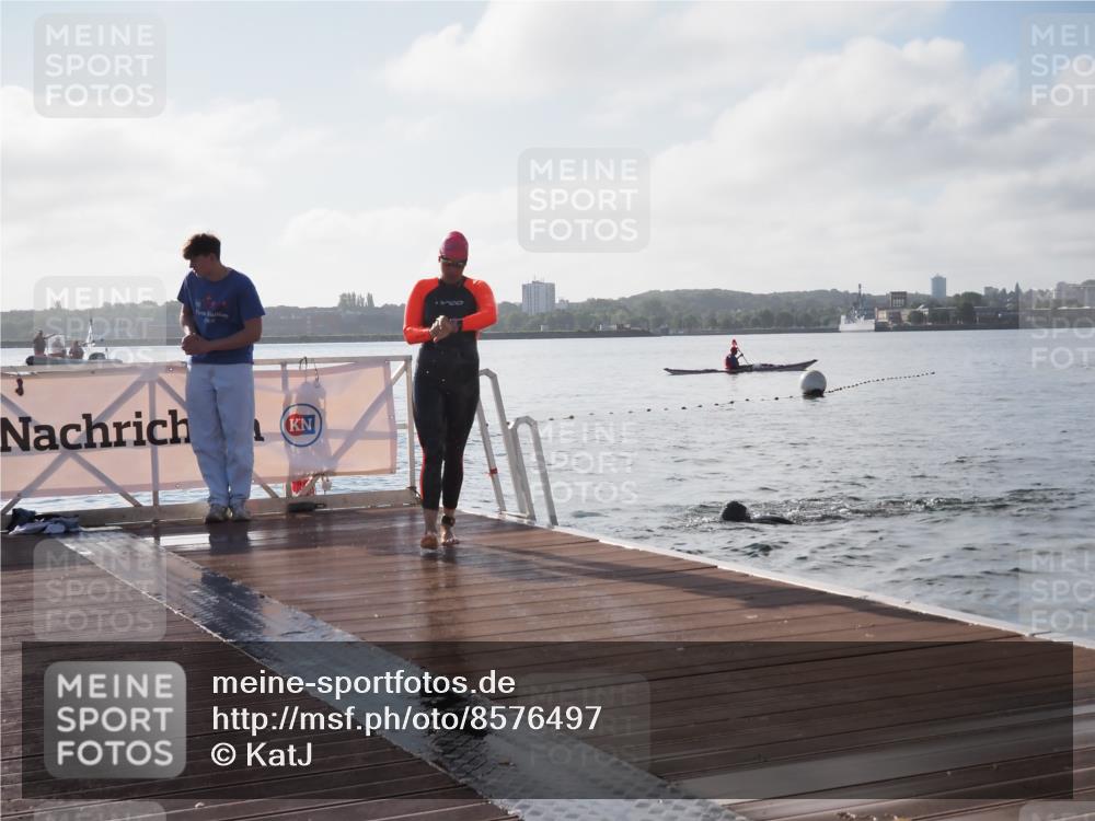 17.08.2025 - KN Förde Triathlon 2025 KatJ http://msf.ph/oto/8576497 17.08.2025 09:13:36 Schwimmen 138, 148, 151, 135, 138, 148, 198 meine-sportfotos.de