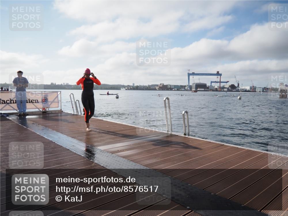 17.08.2025 - KN Förde Triathlon 2025 KatJ http://msf.ph/oto/8576517 17.08.2025 09:13:38 Schwimmen 138, 148, 151, 138, 148, 151 meine-sportfotos.de