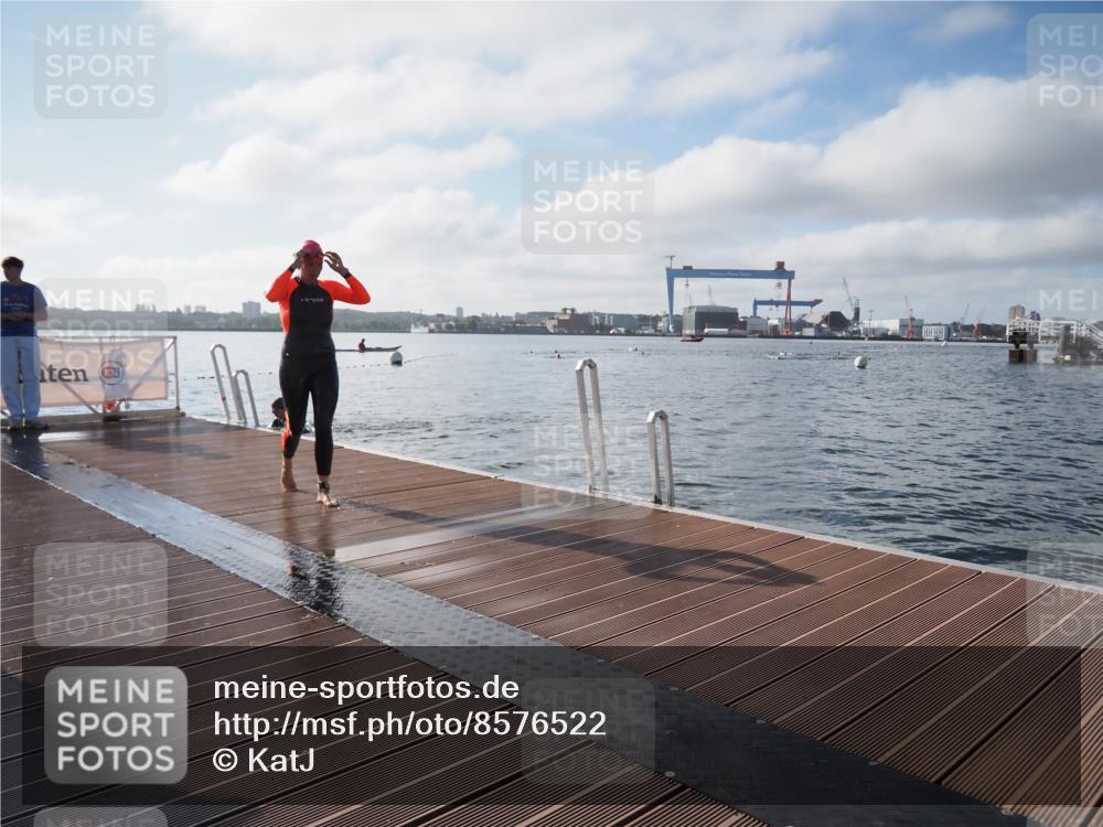 17.08.2025 - KN Förde Triathlon 2025 KatJ http://msf.ph/oto/8576522 17.08.2025 09:13:38 Schwimmen 138, 148, 151, 138, 148, 151 meine-sportfotos.de
