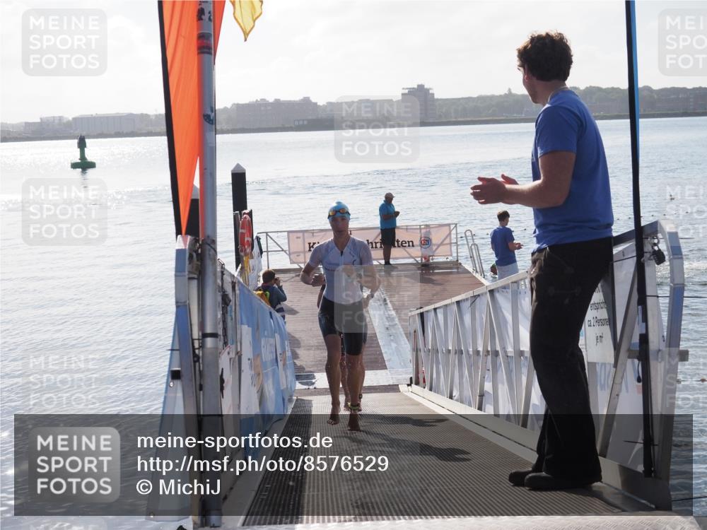 17.08.2025 - KN Förde Triathlon 2025 MichiJ http://msf.ph/oto/8576529 17.08.2025 09:10:34 Schwimmen 105, 109, 114, 119, 253, 105, 113, 121, 253 meine-sportfotos.de