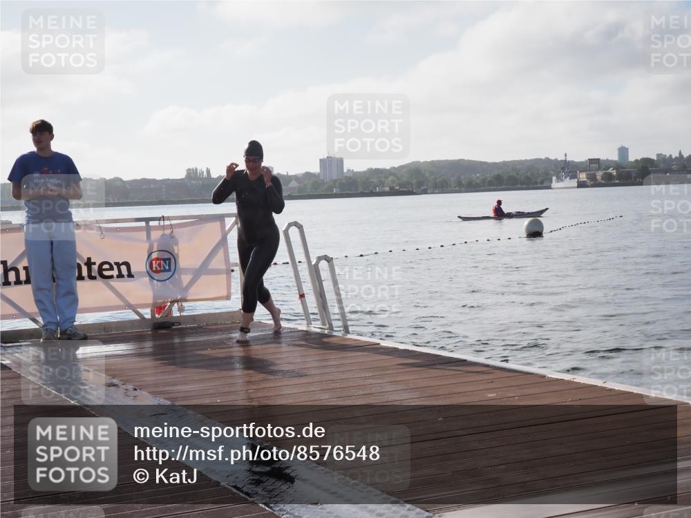 17.08.2025 - KN Förde Triathlon 2025 KatJ http://msf.ph/oto/8576548 17.08.2025 09:13:43 Schwimmen 138, 151, 138, 148, 151 meine-sportfotos.de