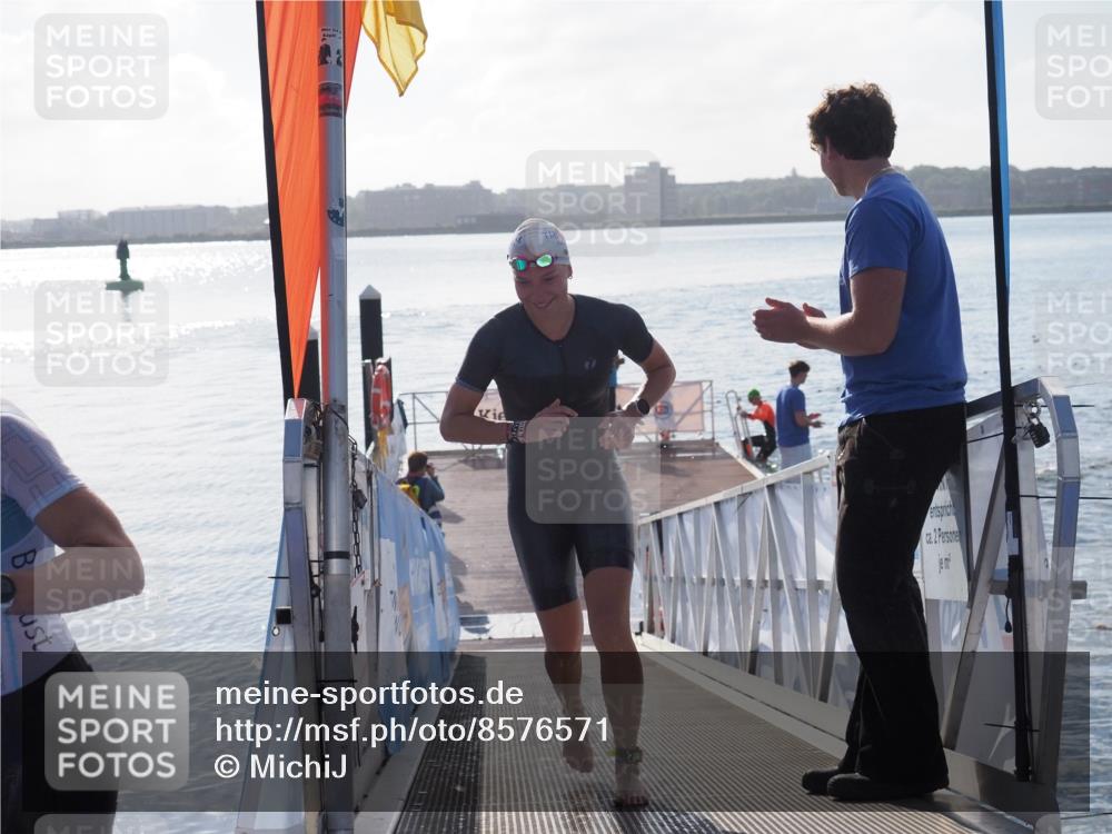 17.08.2025 - KN Förde Triathlon 2025 MichiJ http://msf.ph/oto/8576571 17.08.2025 09:10:37 Schwimmen 105, 114, 119, 253, 113, 121, 253 meine-sportfotos.de