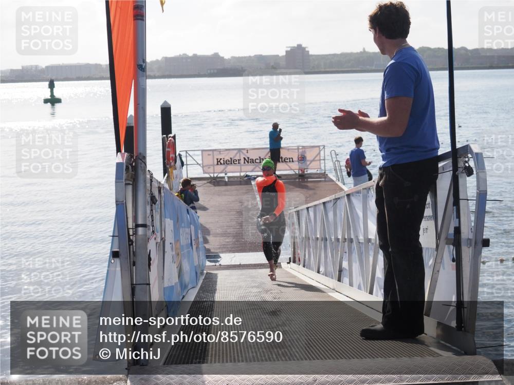 17.08.2025 - KN Förde Triathlon 2025 MichiJ http://msf.ph/oto/8576590 17.08.2025 09:10:43 Schwimmen 105, 113, 253, 113, 121 meine-sportfotos.de