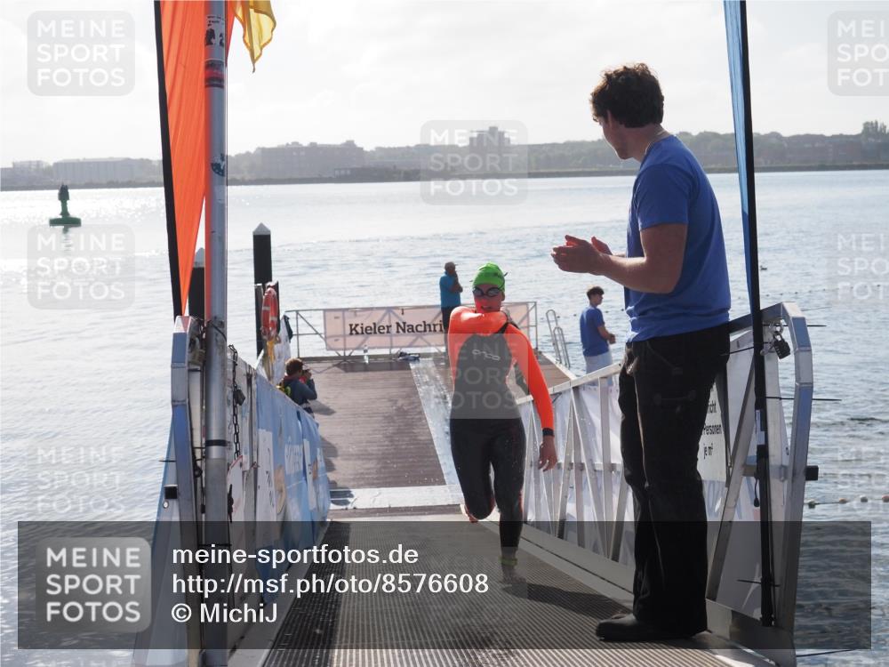 17.08.2025 - KN Förde Triathlon 2025 MichiJ http://msf.ph/oto/8576608 17.08.2025 09:10:44 Schwimmen 105, 113, 253, 113, 121 meine-sportfotos.de