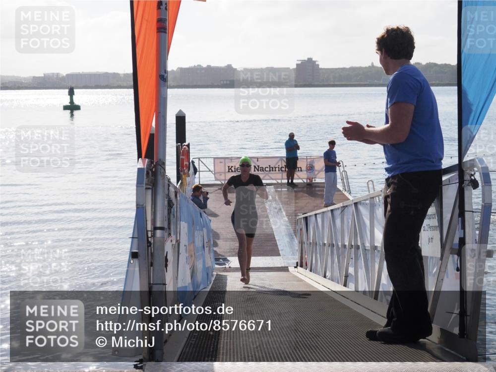 17.08.2025 - KN Förde Triathlon 2025 MichiJ http://msf.ph/oto/8576671 17.08.2025 09:11:14 Schwimmen 117, 116, 117, 125, 157 meine-sportfotos.de