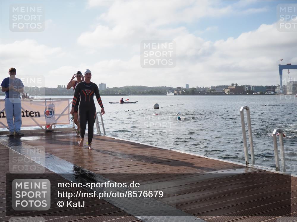 17.08.2025 - KN Förde Triathlon 2025 KatJ http://msf.ph/oto/8576679 17.08.2025 09:14:49 Schwimmen 128, 139, 146, 150, 152, 155, 159, 128, 139, 146, 150, 155, 159 meine-sportfotos.de